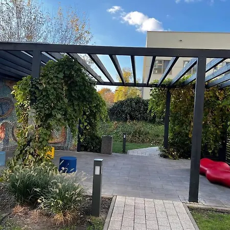 Premium Chopin Airport Apartment